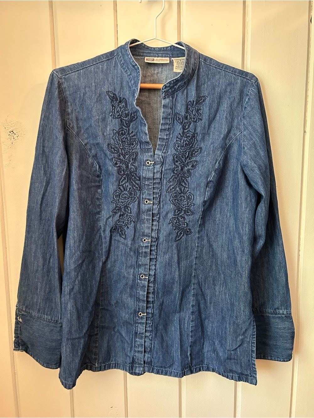 Vintage - Vintage Faded Glory Blue Embroidered Denim Button-Down Shirt